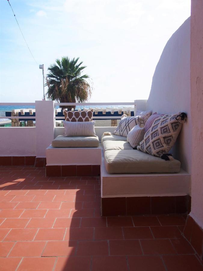 Playa 45, First Line Beach House Малага Экстерьер фото